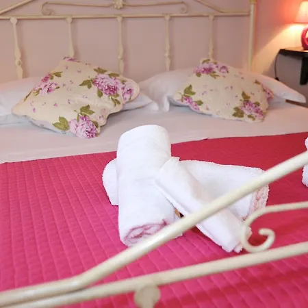 Bed & Breakfast Rurale Santa Marta *