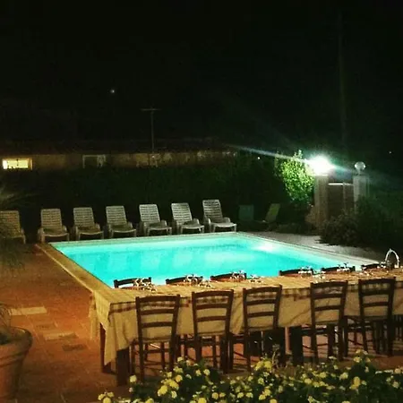 Bed & Breakfast Rurale Santa Marta *